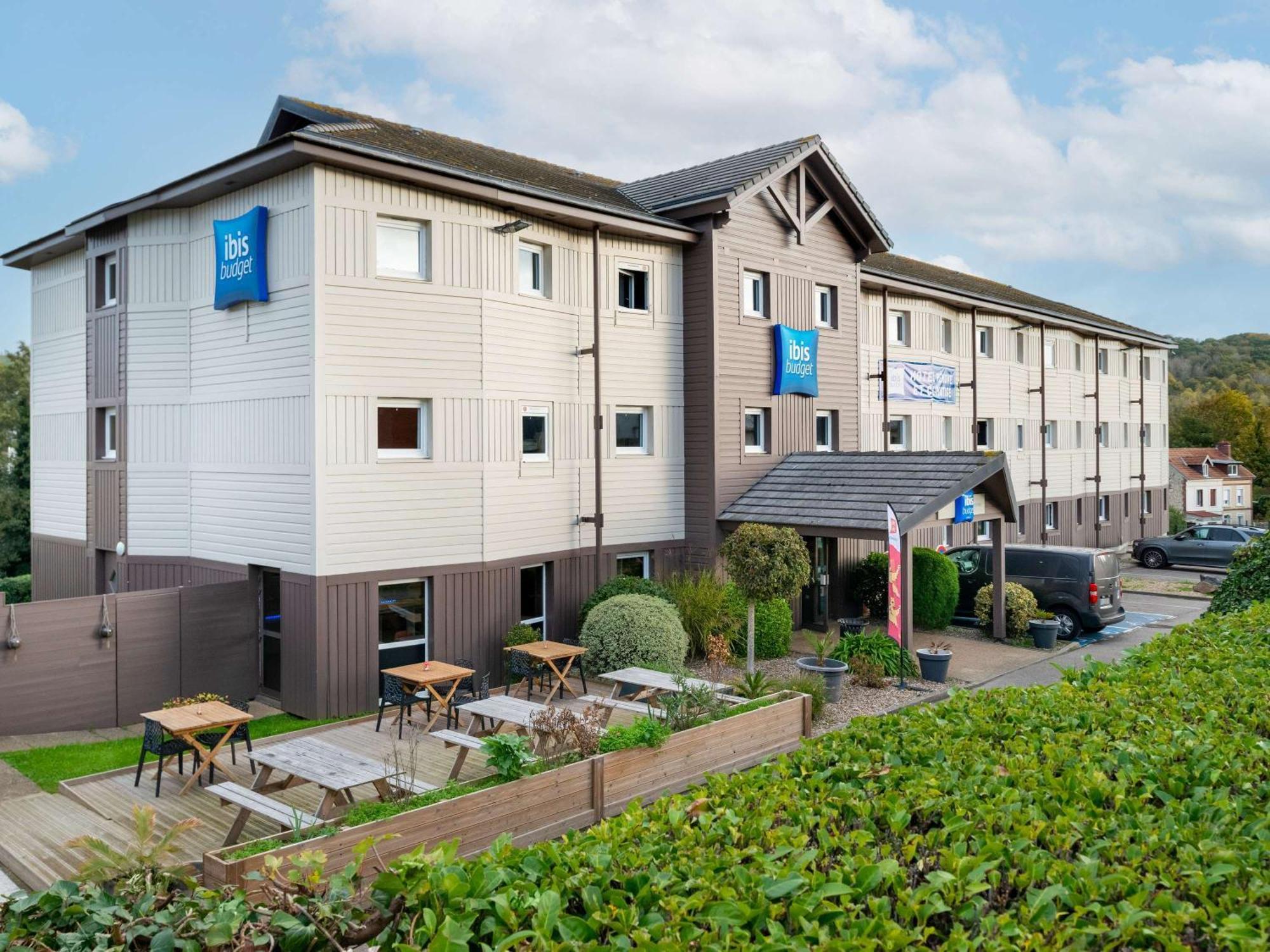 Hotel Ibis Budget Fécamp Exterior photo